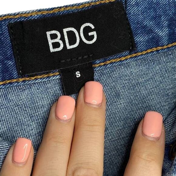 Urban Outfitters BDG Button Down Jean Skirt Denim Mini Skirt Small 24" - Picture 4 of 6